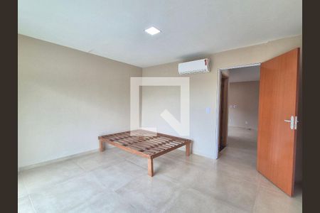 Quarto de casa de condomínio à venda com 1 quarto, 50m² em Vargem Grande, Rio de Janeiro