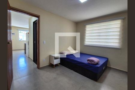 Quarto de casa de condomínio à venda com 1 quarto, 50m² em Vargem Grande, Rio de Janeiro