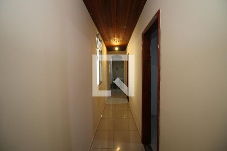 Sala - Corredor de casa à venda com 3 quartos, 265m² em Brás de Pina, Rio de Janeiro