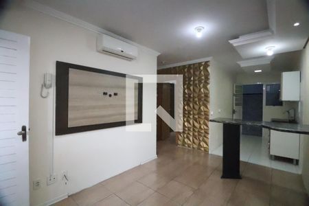 Sala de casa de condomínio à venda com 2 quartos, 80m² em Olaria, Canoas