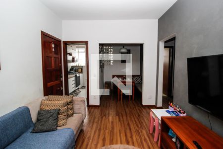 Sala de apartamento à venda com 2 quartos, 60m² em Estoril, Belo Horizonte