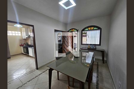 Casa à venda com 4 quartos, 145m² em Jardim Atlântico, Belo Horizonte