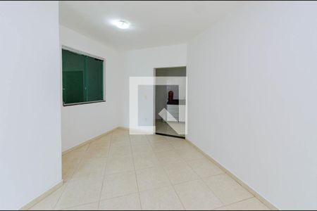 Sala 2 de casa para alugar com 3 quartos, 110m² em Alto Caiçaras, Belo Horizonte