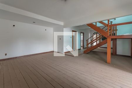 Sala de casa para alugar com 4 quartos, 400m² em Santa Branca, Belo Horizonte