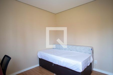 Sala/Quarto de apartamento para alugar com 1 quarto, 30m² em Sagrada Família, Belo Horizonte