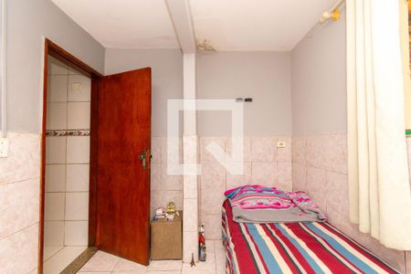 Quarto 2 de casa à venda com 2 quartos, 150m² em Vila Califórnia, São Paulo