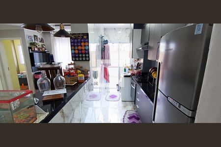 Cozinha de apartamento à venda com 2 quartos, 50m² em Jardim Henriqueta, Taboão da Serra