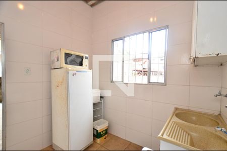 Cozinha de kitnet/studio para alugar com 1 quarto, 50m² em Renascença, Belo Horizonte