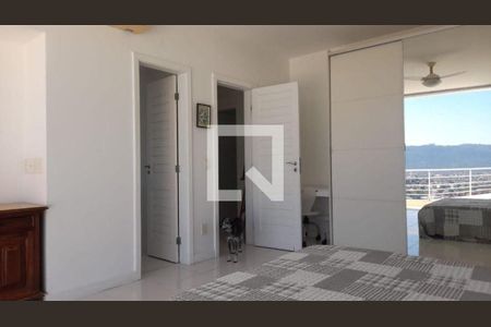 Casa de Condomínio à venda com 4 quartos, 420m² em Piratininga, Niterói