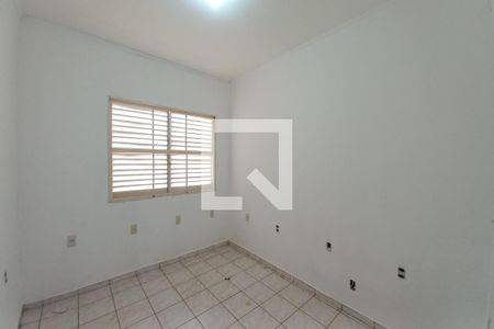 Quarto 2 de casa para alugar com 4 quartos, 135m² em Jardim Guanabara, Campinas