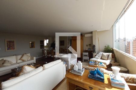 Sala de apartamento para alugar com 3 quartos, 240m² em Centro, Campinas