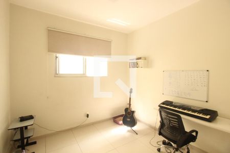 Quarto  de apartamento à venda com 3 quartos, 120m² em Lourdes, Belo Horizonte