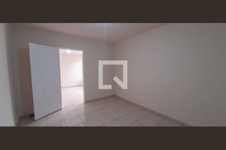 Quarto de casa para alugar com 1 quarto, 151m² em Jardim Roberto, Osasco