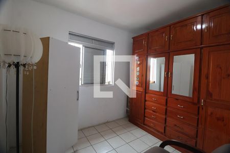 Quarto 2 de casa de condomínio à venda com 2 quartos, 47m² em Rio Branco, Canoas