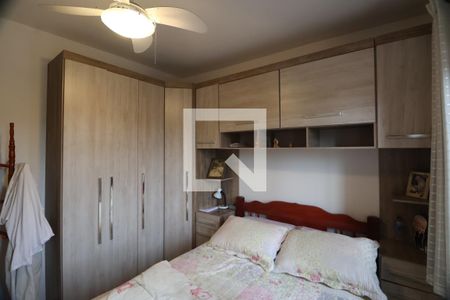 Quarto 1 de casa de condomínio à venda com 2 quartos, 47m² em Rio Branco, Canoas