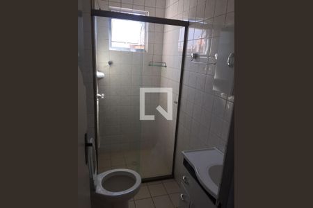 Banheiro de apartamento à venda com 2 quartos, 54m² em Casa Grande, Diadema