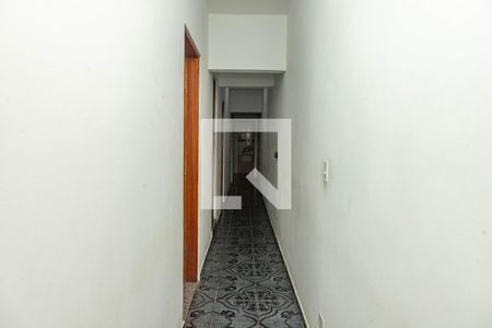 Corredor de casa à venda com 5 quartos, 600m² em Vila Nogueira, Diadema