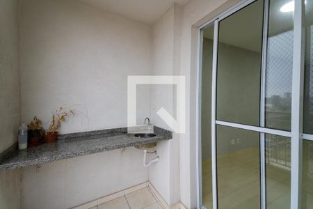 Sacada de casa para alugar com 2 quartos, 58m² em Vila Ema, São Paulo