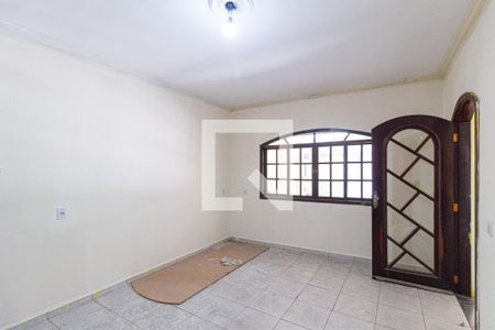 Sala de casa para alugar com 4 quartos, 248m² em Jardim Maria Beatriz, Carapicuíba