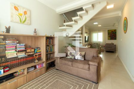 Sala de casa para alugar com 3 quartos, 177m² em Jardim da Gloria, Cotia