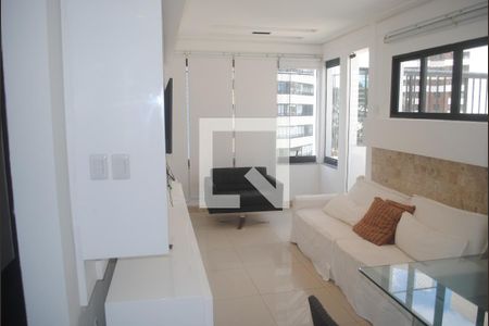 Sala de apartamento para alugar com 2 quartos, 90m² em Caminho das Árvores, Salvador