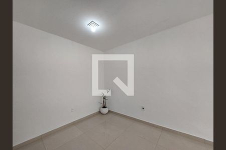 Sala de casa para alugar com 1 quarto, 60m² em Vila Gea, São Paulo