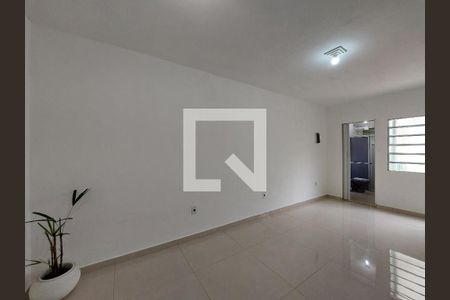 Sala de casa para alugar com 1 quarto, 60m² em Vila Gea, São Paulo