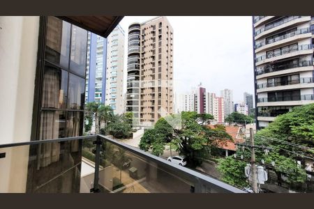 Varanda da Suíte de apartamento à venda com 4 quartos, 146m² em Cambuí, Campinas