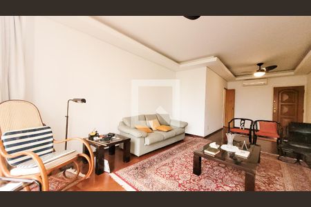 Sala de apartamento à venda com 4 quartos, 146m² em Cambuí, Campinas