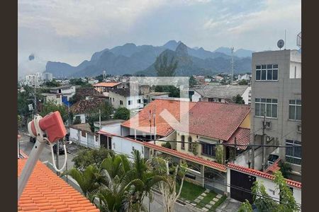 Casa à venda com 4 quartos, 454m² em Curicica, Rio de Janeiro