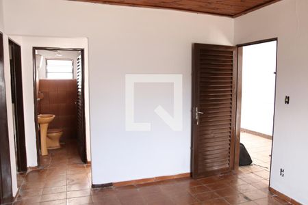 Sala de casa para alugar com 2 quartos, 50m² em Setor Sul, Goiânia