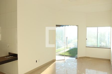 Sala de casa de condomínio para alugar com 3 quartos, 90m² em Jardim Nova Esperanca, Goiânia