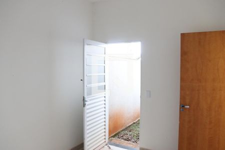 Quarto 1 de casa de condomínio para alugar com 3 quartos, 90m² em Jardim Nova Esperanca, Goiânia