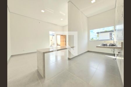 Cozinha americana de casa à venda com 3 quartos, 151m² em Villa Paradiso, Lagoa Santa