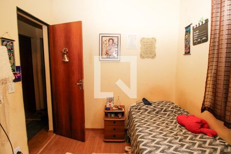 Quarto 1 de apartamento à venda com 3 quartos, 60m² em Sagrada Família, Belo Horizonte