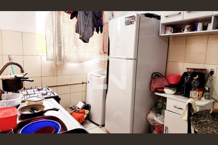 Cozinha  de apartamento à venda com 2 quartos, 47m² em Jardim Tamoio, Jundiaí