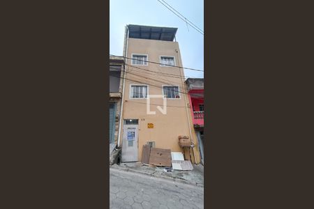 Fachada de apartamento para alugar com 1 quarto, 40m² em Jardim Record, Taboão da Serra