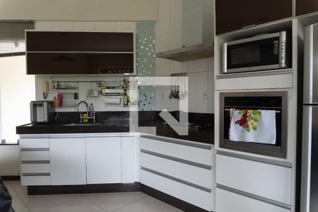 Cozinha de casa à venda com 5 quartos, 320m² em Alvorada, Contagem