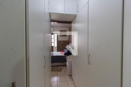 Closet da suíte de casa para alugar com 2 quartos, 300m² em Monte Belo, Gravataí