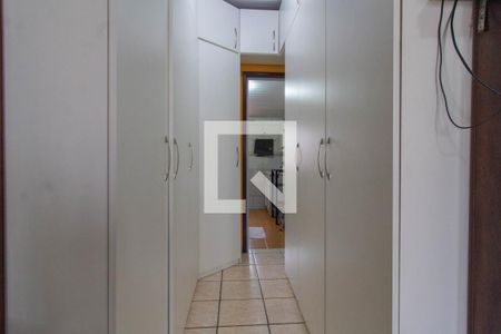 Closet da suíte de casa para alugar com 2 quartos, 300m² em Monte Belo, Gravataí