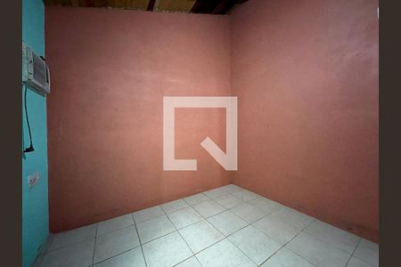 Quarto de casa à venda com 2 quartos, 72m² em Santos Dumont, São Leopoldo