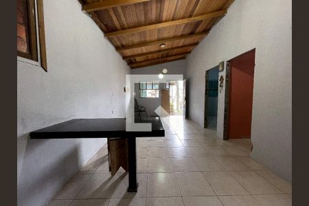 Sala de casa à venda com 2 quartos, 72m² em Santos Dumont, São Leopoldo