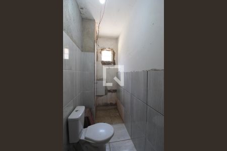 Banheiro de kitnet/studio para alugar com 1 quarto, 30m² em Ouro Preto, Belo Horizonte