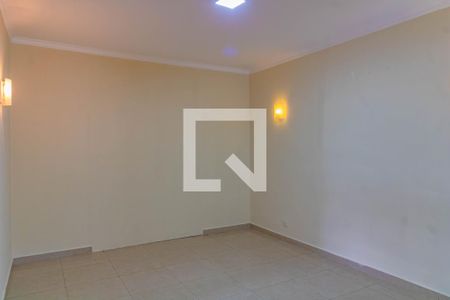 Sala de casa para alugar com 4 quartos, 300m² em Planalto Paulista, São Paulo