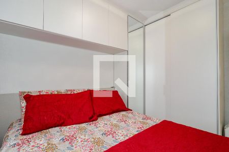 Quarto 1 de apartamento à venda com 2 quartos, 47m² em Jardim Maria Rosa, Taboão da Serra