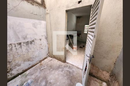 Quintal de casa para alugar com 2 quartos, 60m² em Jardim Everest, Hortolândia