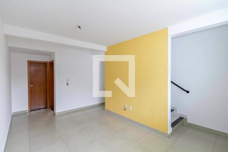 Sala  de casa à venda com 2 quartos, 83m² em Vila Paquetá, Belo Horizonte