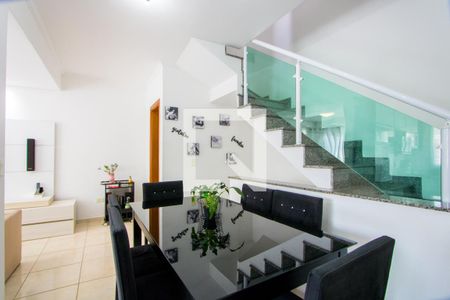 Sala de casa à venda com 2 quartos, 93m² em Vila Assunção, Santo André