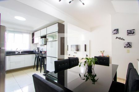 Sala de casa à venda com 2 quartos, 93m² em Vila Assunção, Santo André