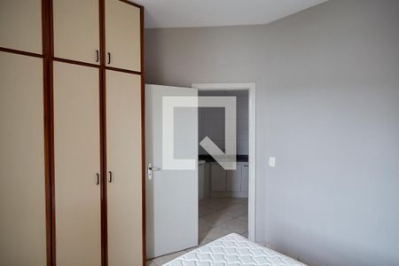 Quarto de apartamento para alugar com 1 quarto, 77m² em Santa Efigênia, Belo Horizonte